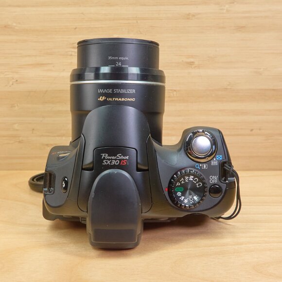 Canon PowerShot SX30 IS / 14.1MP Digital Camera / 35x Optical Zoom / Made in Jap - Picture 9 of 10